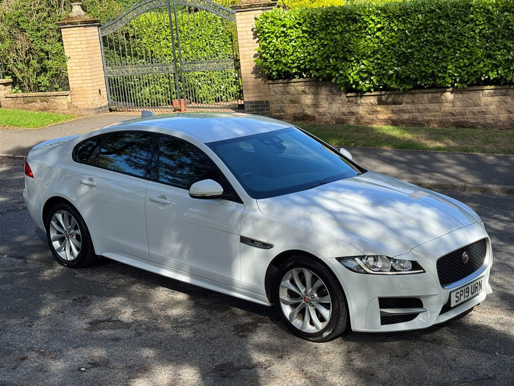 Jaguar XF  White #8