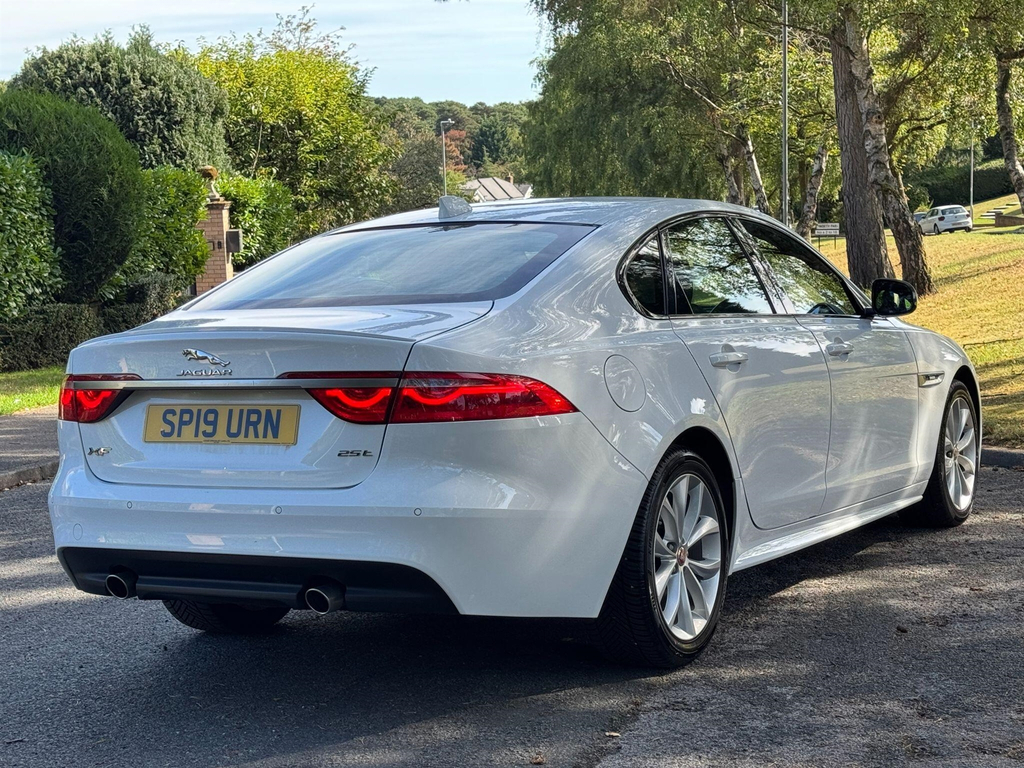 Jaguar XF  White #12