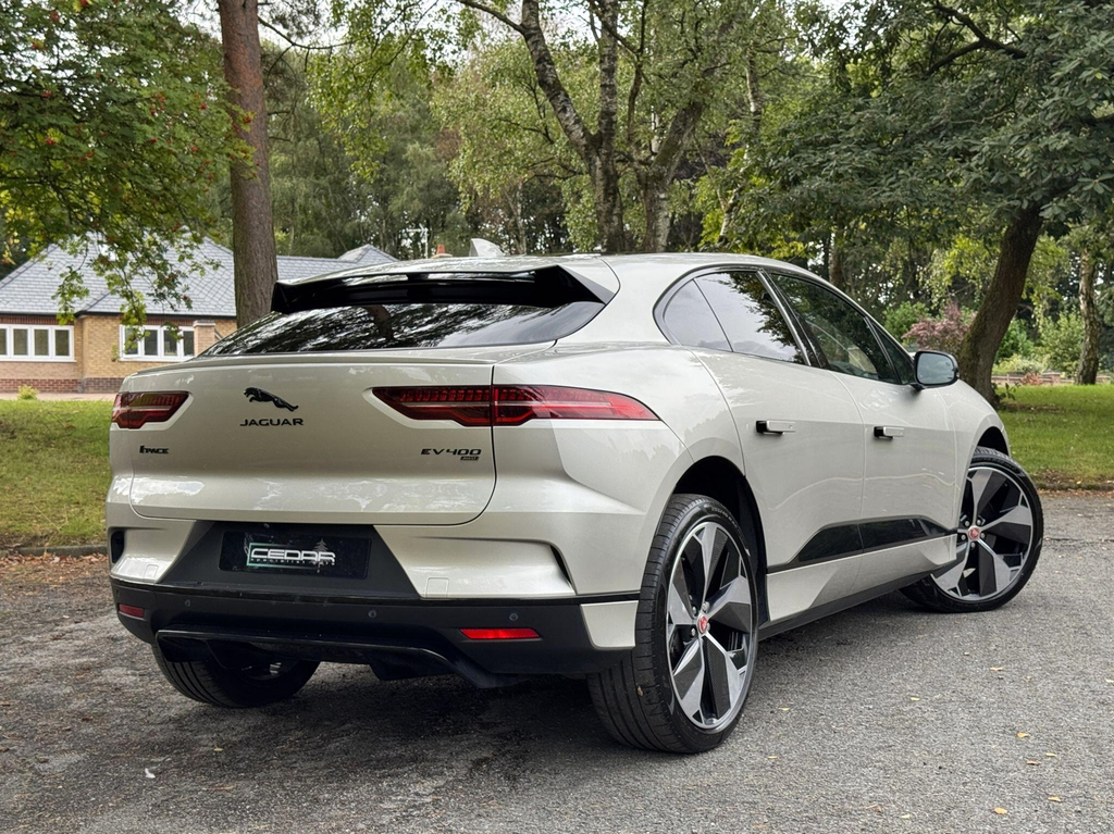 Jaguar I-Pace 400 90Kwh Hse Black Suv 4Wd 400 Silver #2