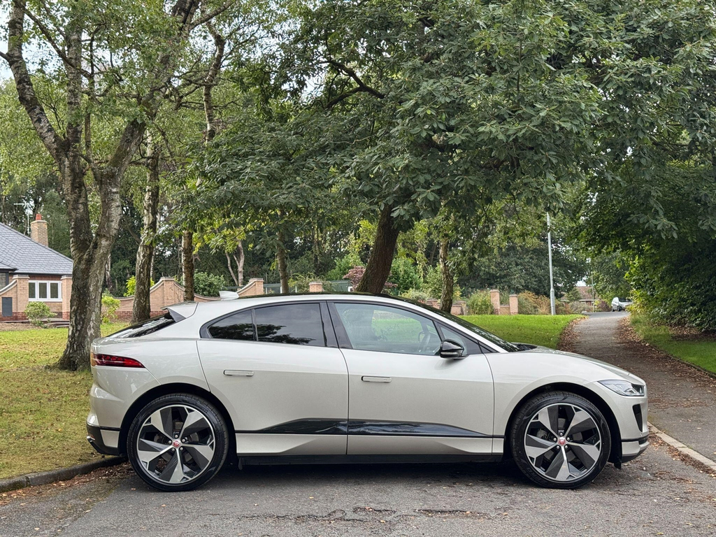 Jaguar I-Pace 400 90Kwh Hse Black Suv 4Wd 400 Silver #3