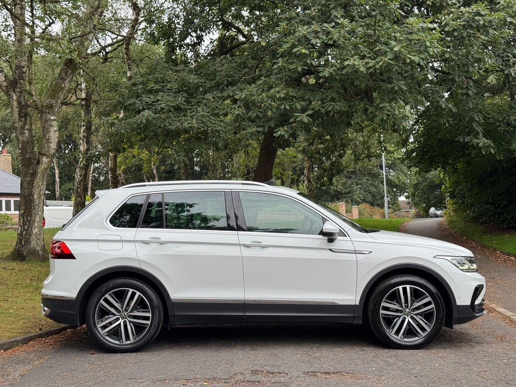 Volkswagen Tiguan 1.5 Tsi Elegance Suv Dsg Euro 6 Ss White #3