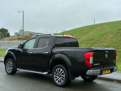Nissan Navara 2.3 Navara Tekna Black #4