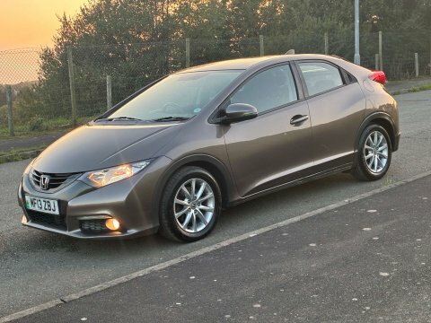 Honda Civic 1.8 I-vtec Ex Euro 5 White #3