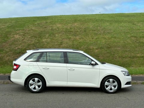Skoda Fabia 1.4 Fabia Se White #4