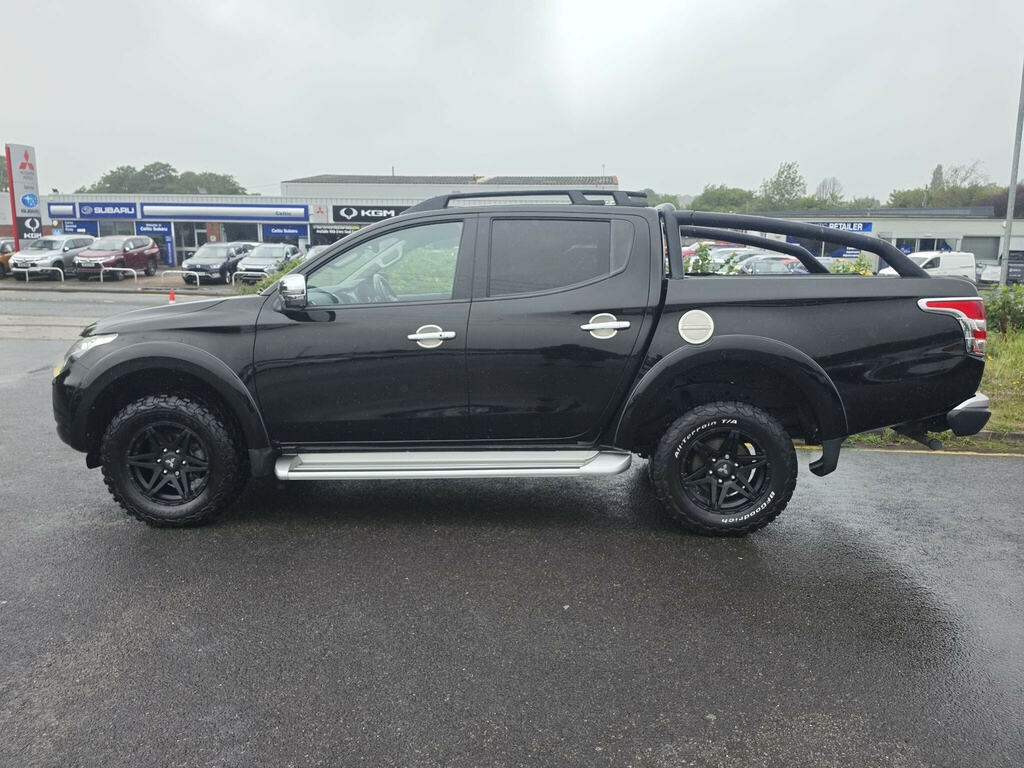 Mitsubishi L200 2.4 Di-d Dc Barbarian 4Wd Euro 6 Black #4