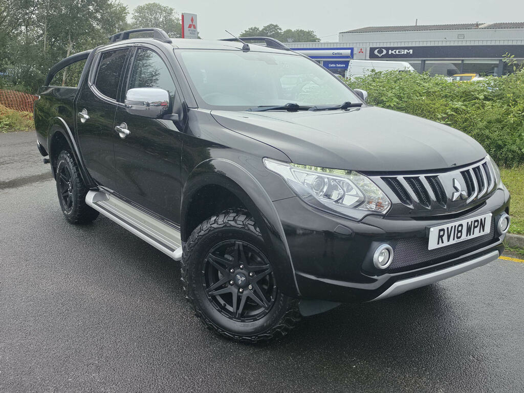 Mitsubishi L200 2.4 Di-d Dc Barbarian 4Wd Euro 6 Black