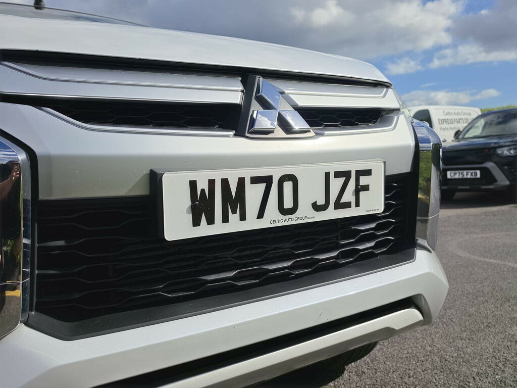 Mitsubishi L200 Di-d Dc Barbarian Pickup Silver #6
