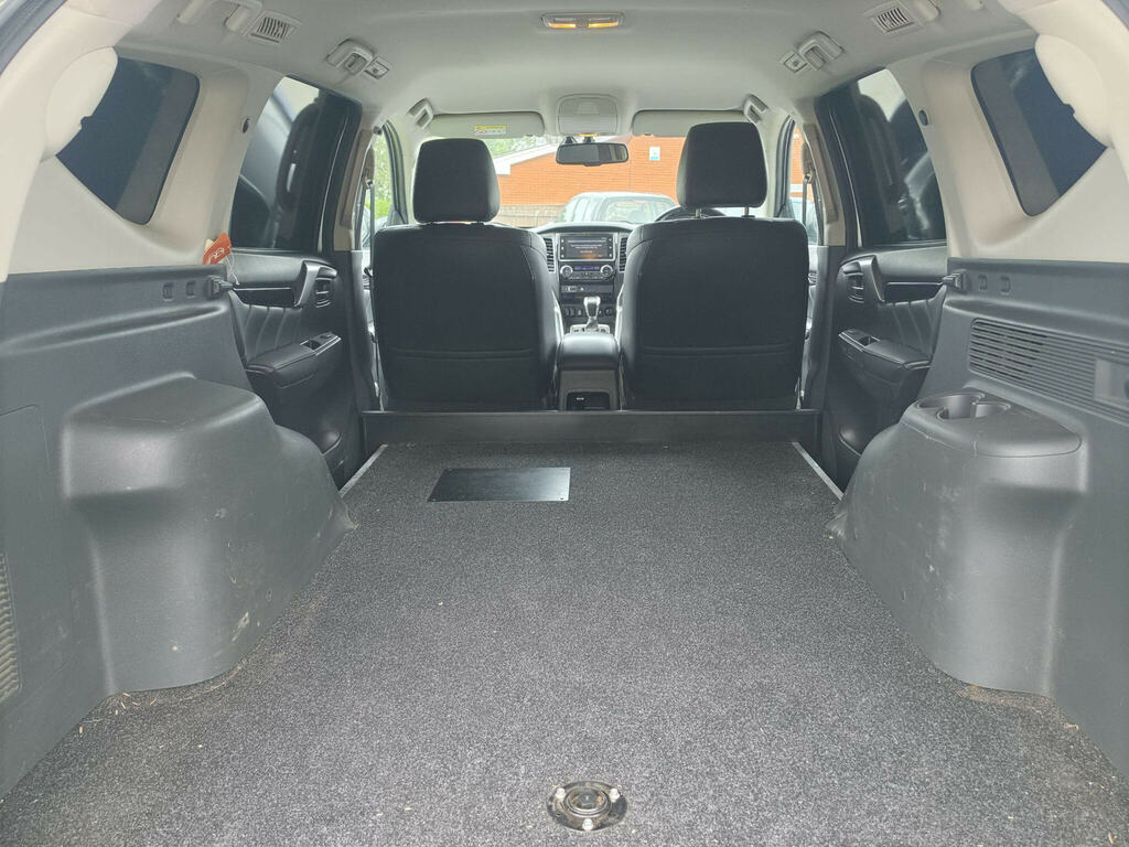 Mitsubishi Shogun Sport Shogun Sport 2.4 Di-d 4 Commercial Grey #3