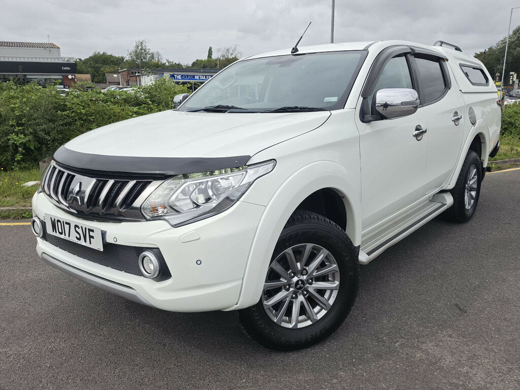 Mitsubishi L200 2.4 Di-d Dc Barbarian 4Wd Euro 6 White #3