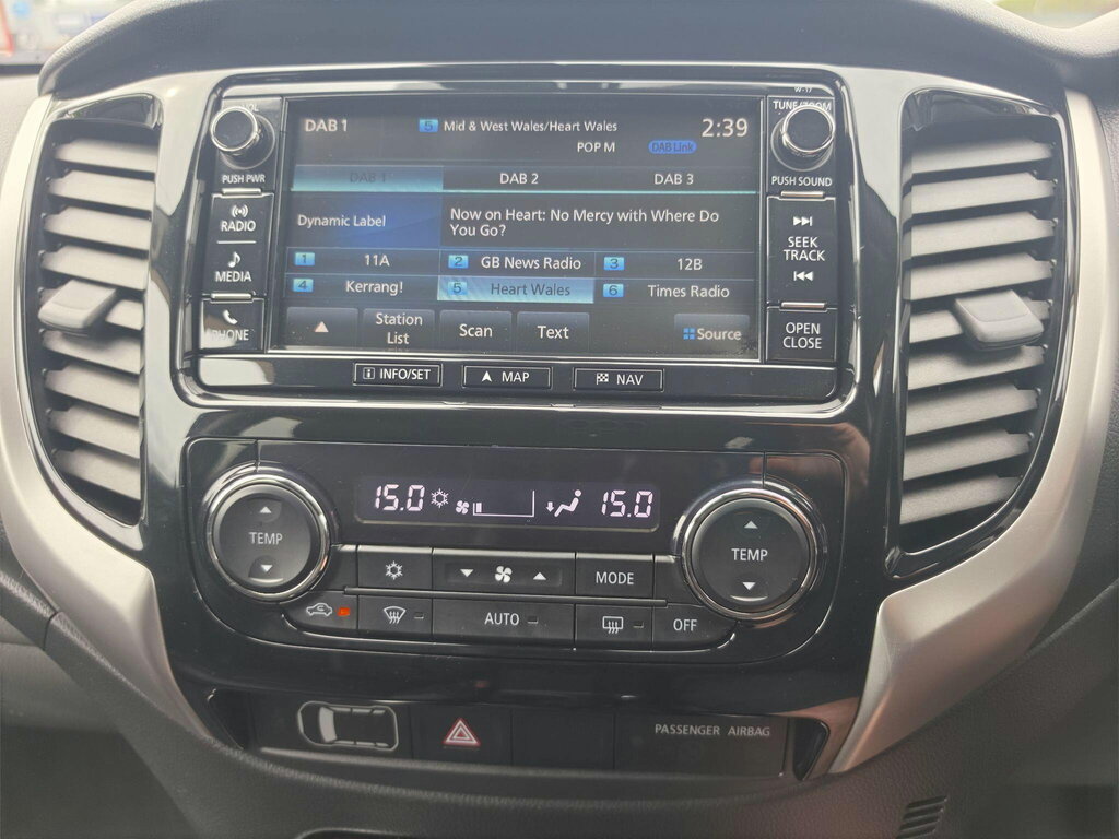 Mitsubishi L200 2017 67 Di-d #19