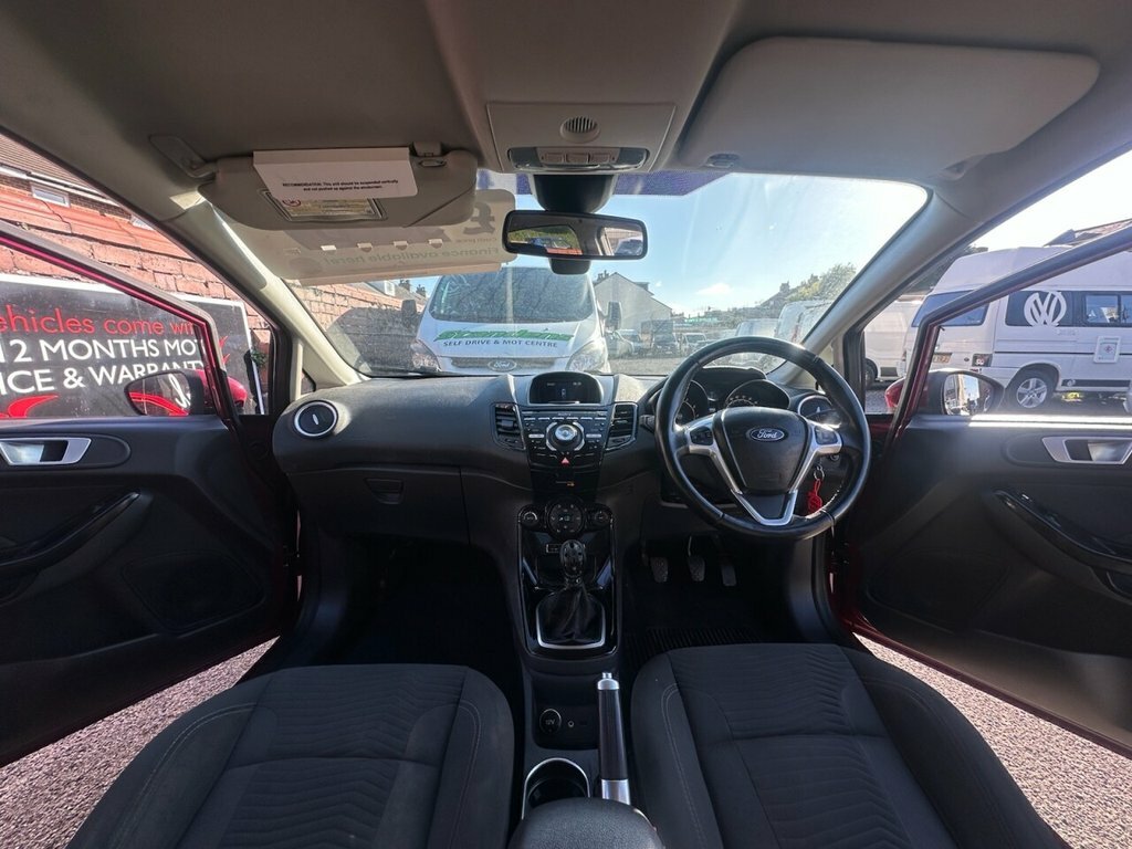 Ford Fiesta 1L Titanium Red #2