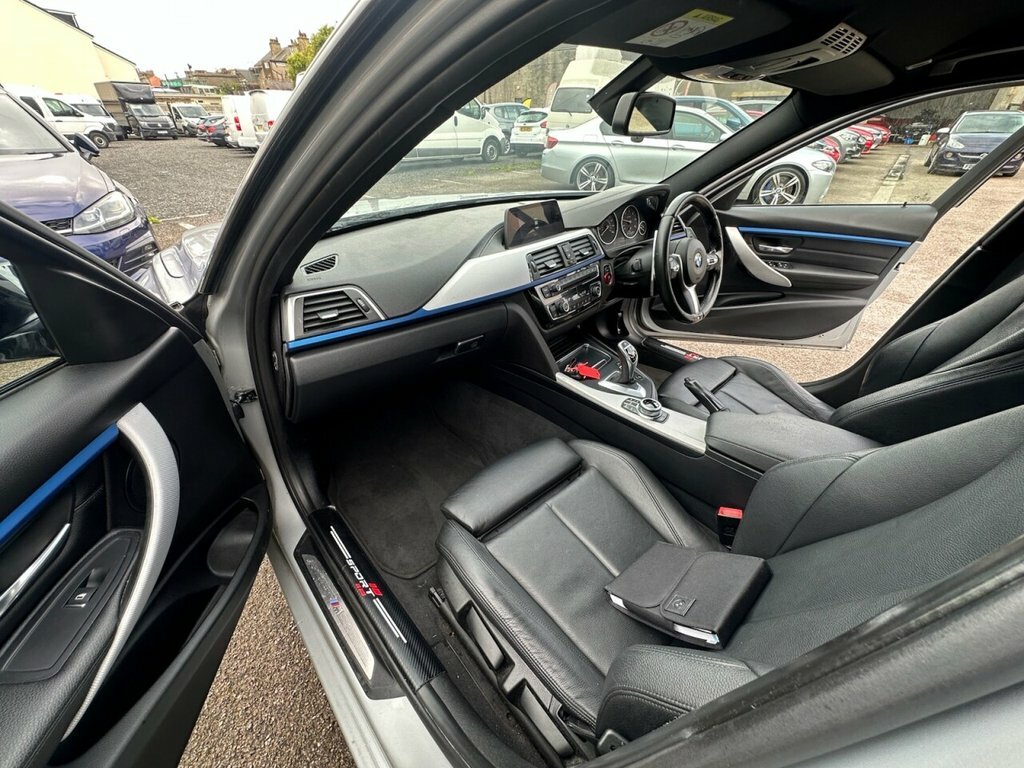 BMW 3 Series 320I M Sport Shadow Edition White #14