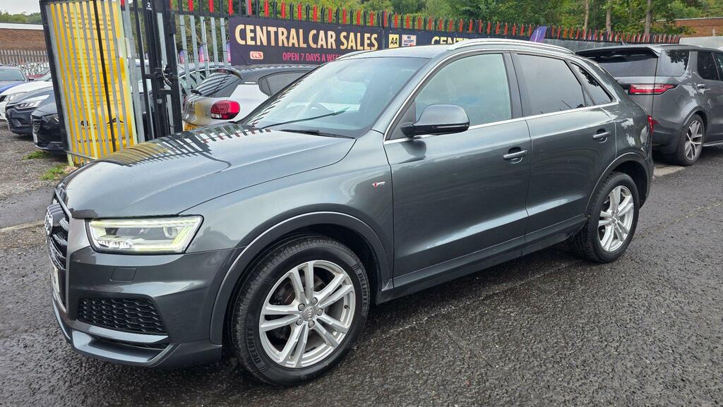 Audi Q3 Black Edition Tfsi  #22