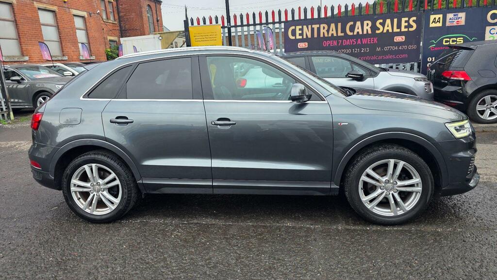 Audi Q3 Black Edition Tfsi  #7