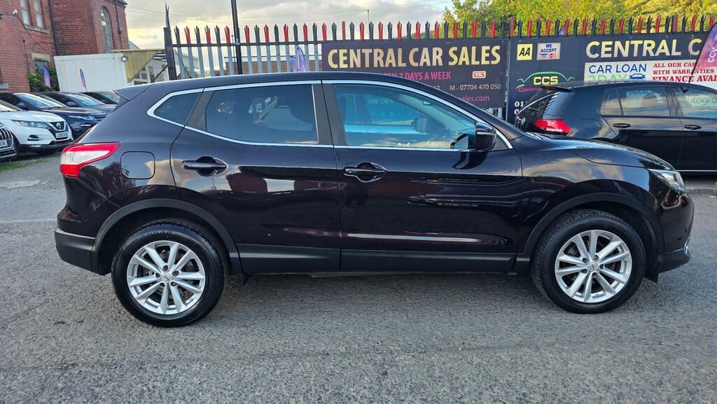 Nissan Qashqai Acenta Premium Black #5
