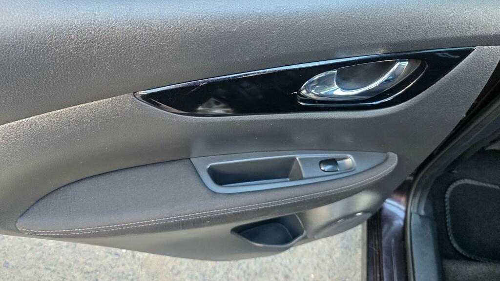 Nissan Qashqai Dci Tekna U725 Grey #31
