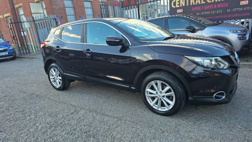 Nissan Qashqai Acenta Premium Black