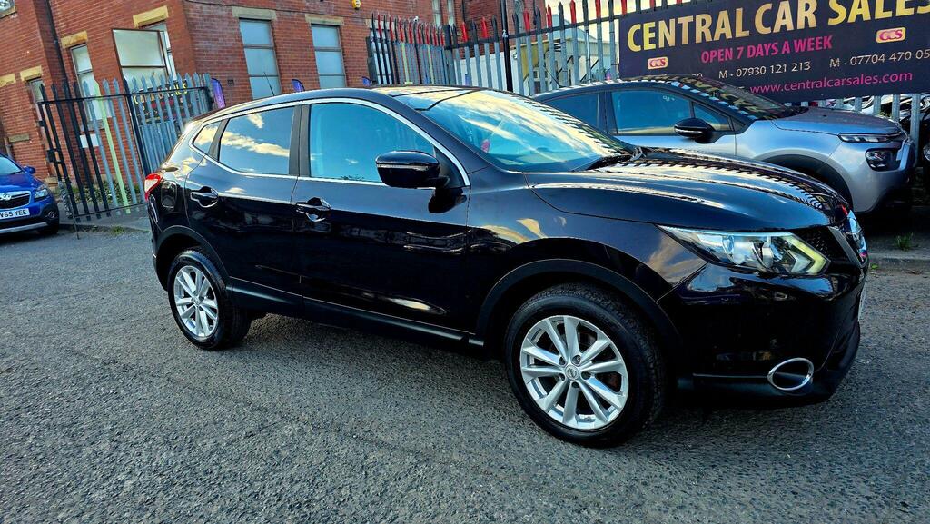 Nissan Qashqai Acenta Premium Black #4