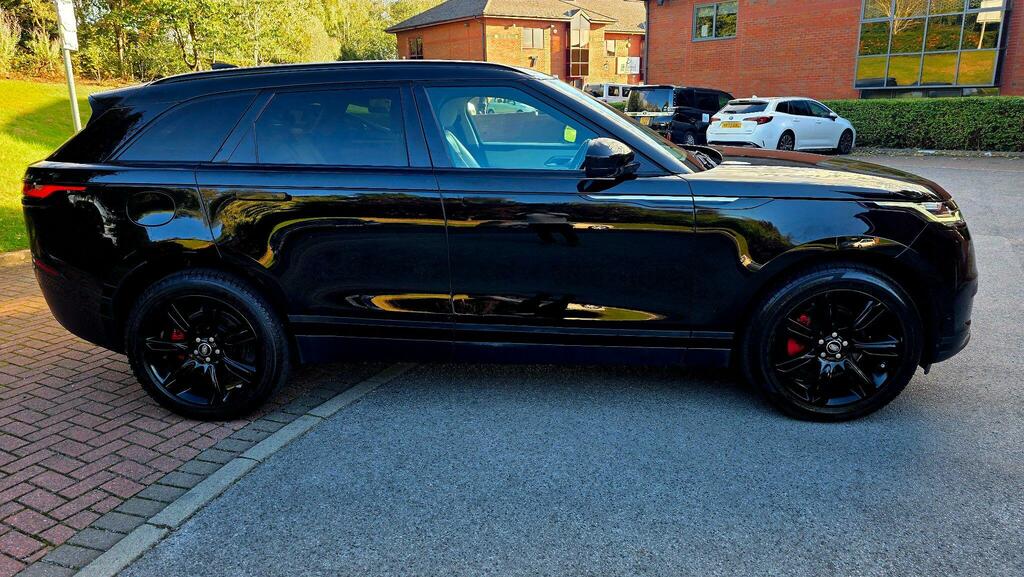 Land Rover Range Rover Velar Se Black #6