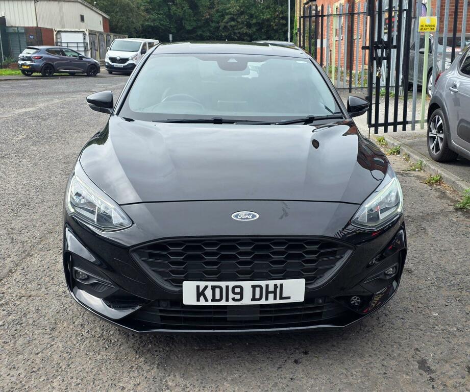 Ford Focus St-line X Black #3