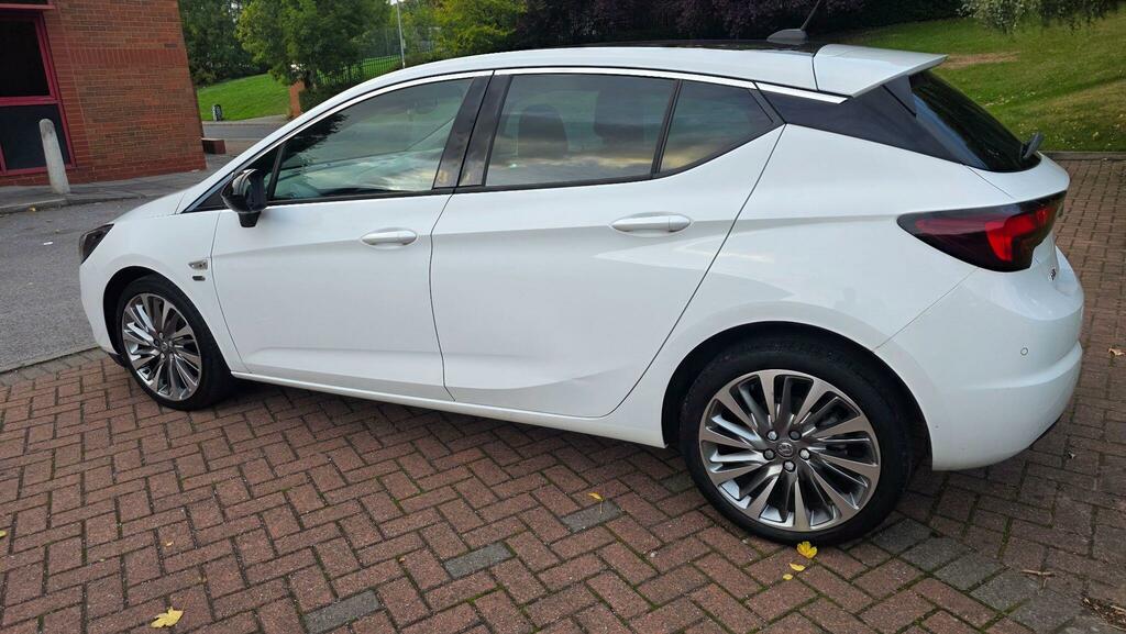 Vauxhall Astra 1.2 Turbo 145 Griffin Edition White #14