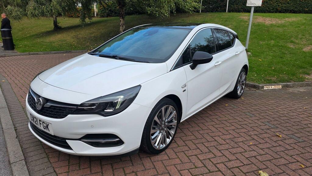 Vauxhall Astra 1.2 Turbo 145 Griffin Edition White #19