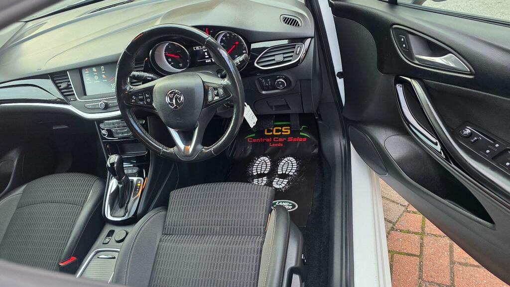 Vauxhall Astra 1.2 Turbo 145 Griffin Edition White #22