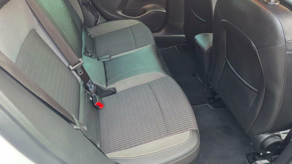 Vauxhall Astra 1.2 Turbo 145 Griffin Edition White #38
