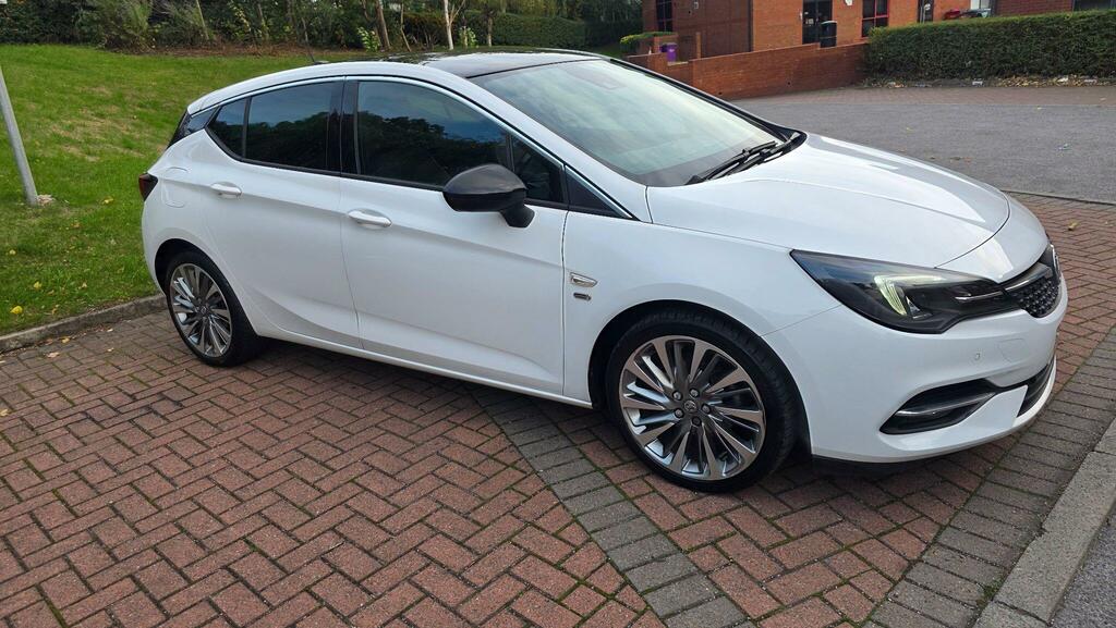 Vauxhall Astra Griffin Edition White #4