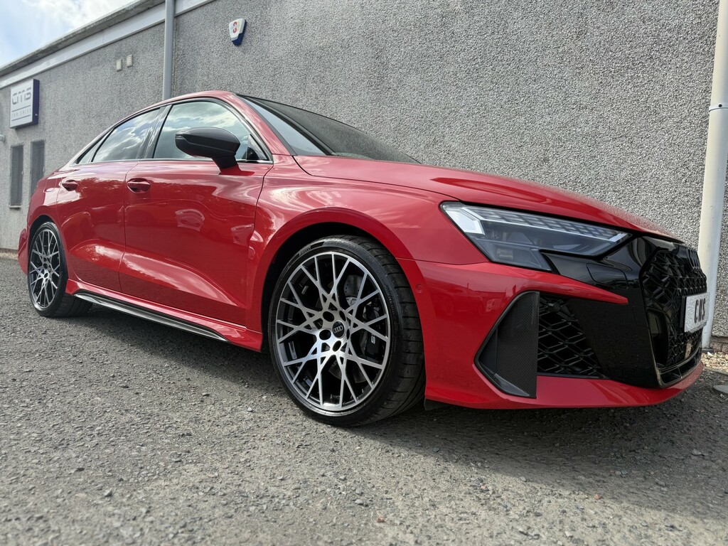 Audi RS3 Saloon 2.5 Tfsi Carbon Vorsprung 2025 Red #4
