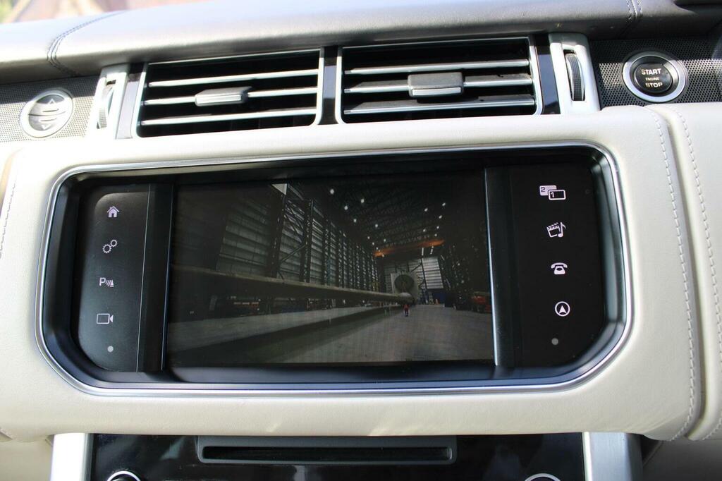 Land Rover Range Rover Sd V8 Vogue Black #36