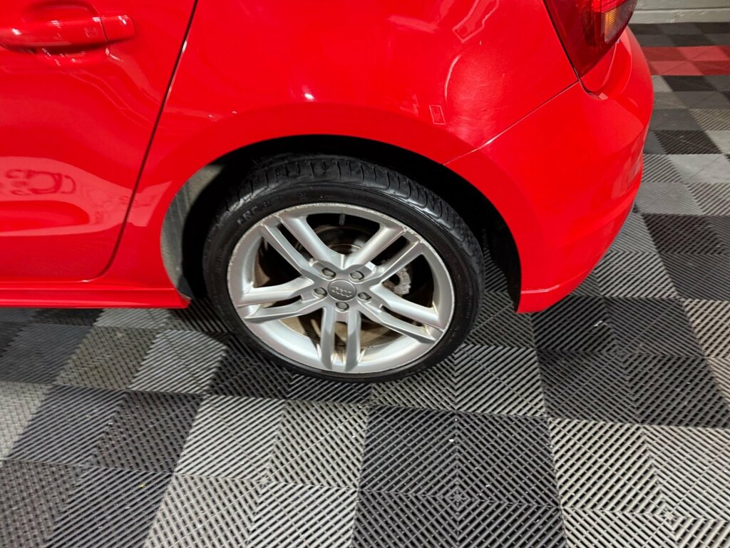 Audi A1 Tfsi Sport Sportback Blue #34