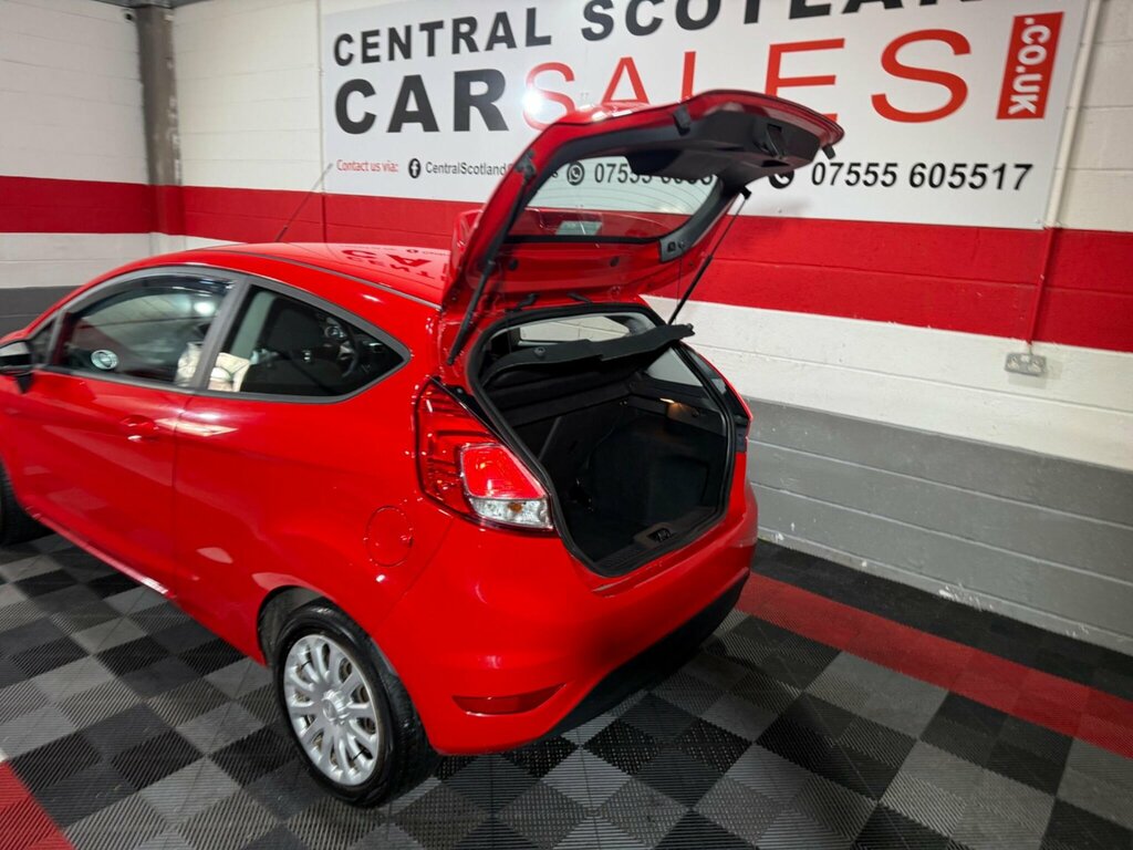 Ford Fiesta 1.25 Style Euro 5 Red #6
