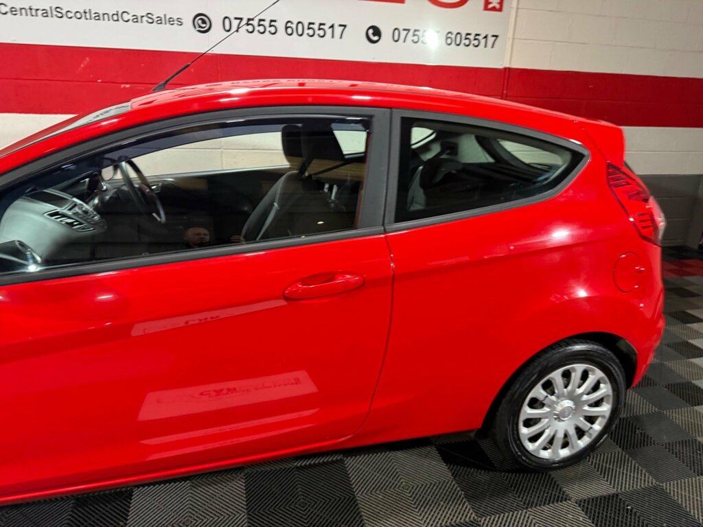 Ford Fiesta 1.25 Style Euro 5 Red #3