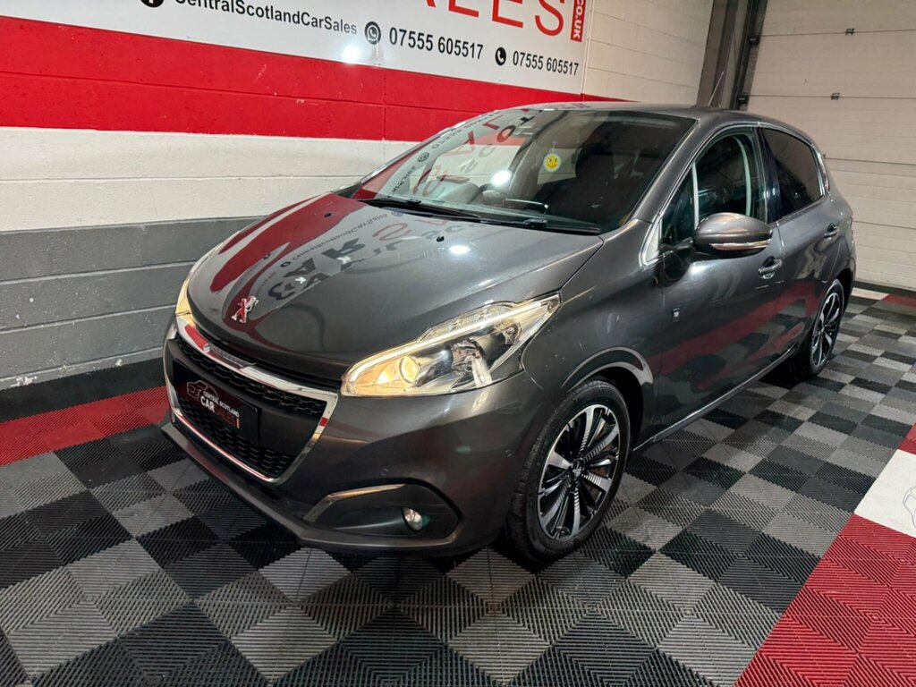 Peugeot 208 1.2 Puretech Tech Edition Euro 6 Ss Grey #2