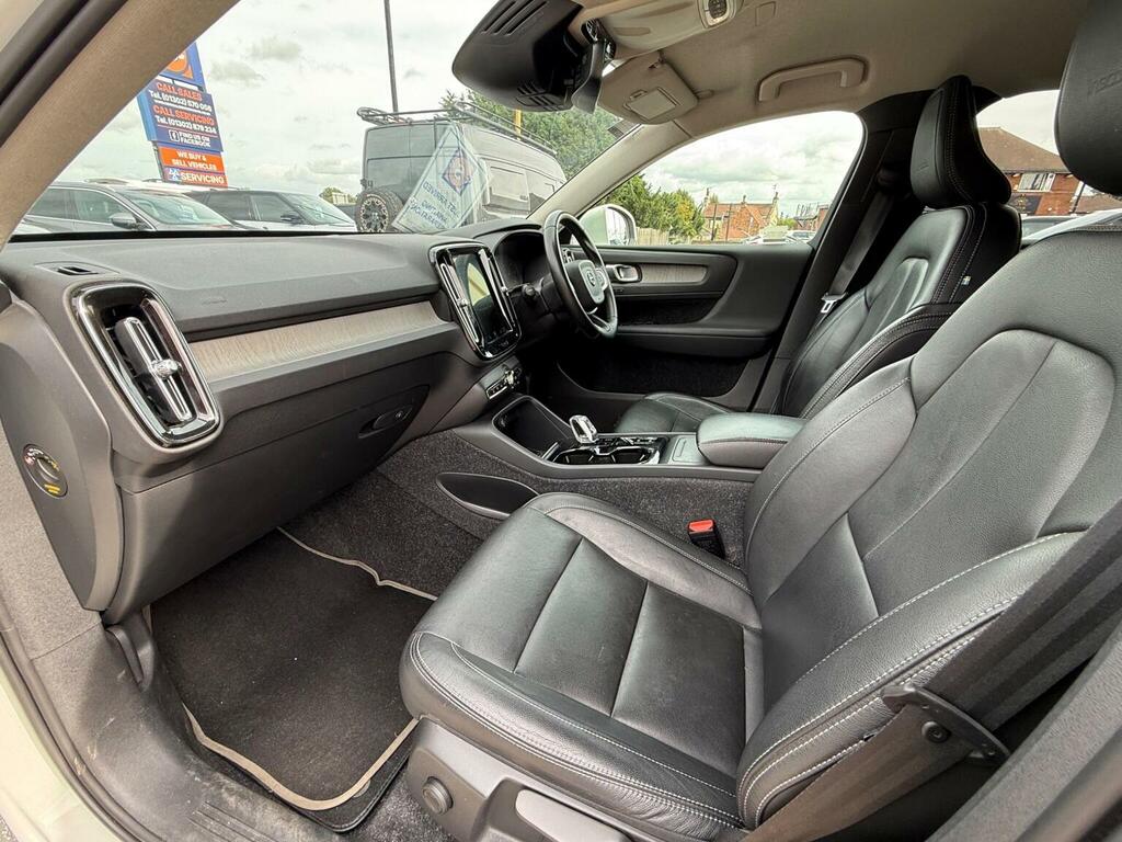 Volvo XC40 2.0 D3 Inscription Awd Euro 6 Ss White #4