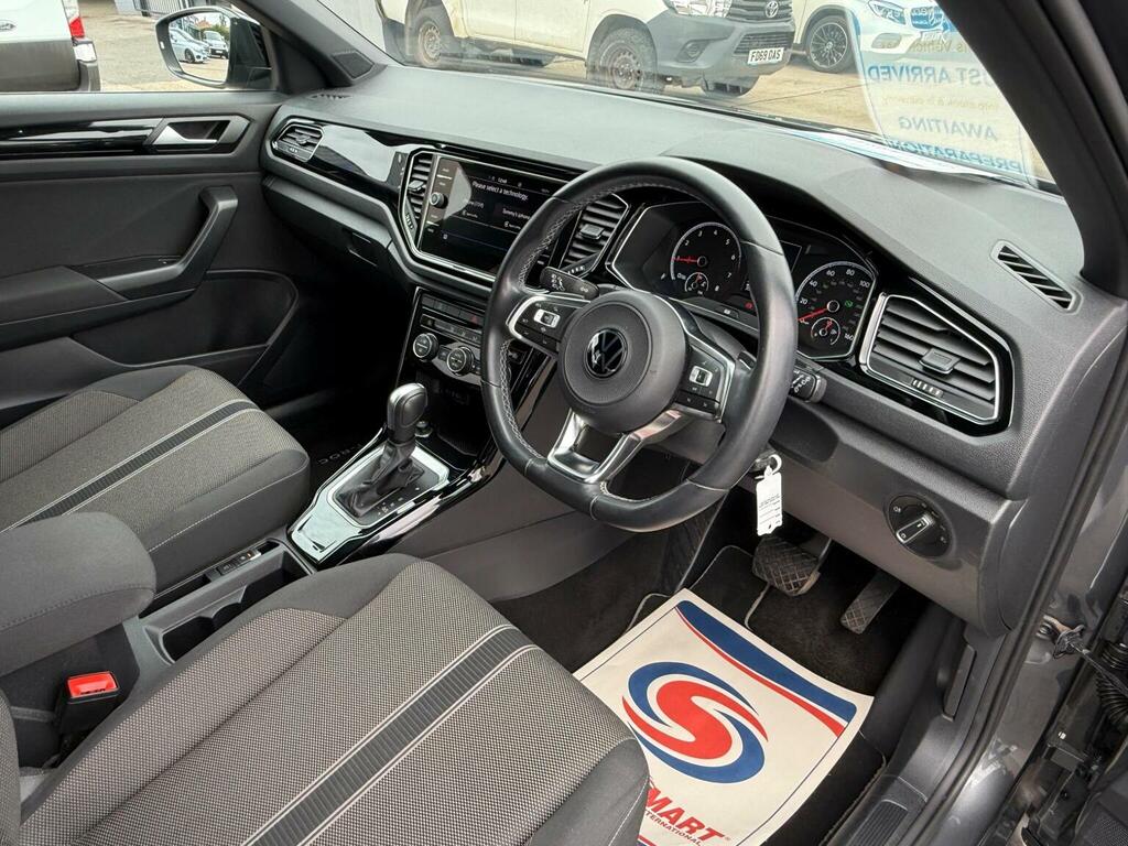 Volkswagen T-Roc 1.5 Tsi Evo Black Edition Dsg Euro 6 Ss Grey #4