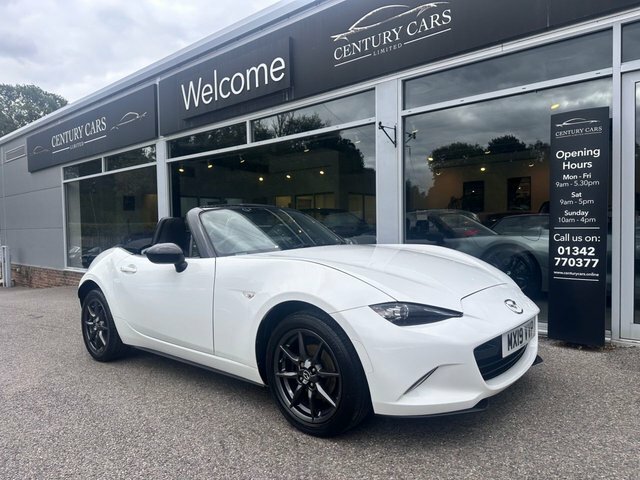 Mazda MX-5 Convertible White #3