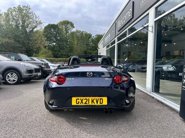 Mazda MX-5 Convertible Black #6