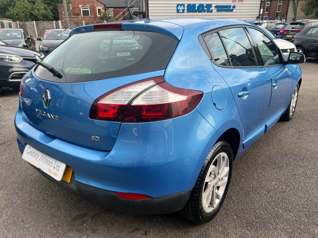 Renault Megane 1.5L Dynamique Nav Blue #4