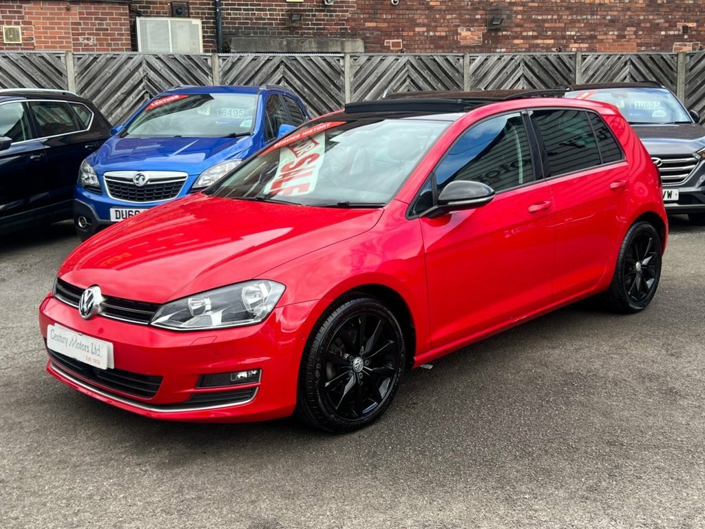 Volkswagen Golf 2L Gt Red