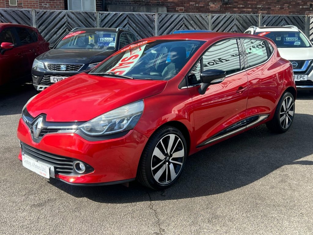 Renault Clio 1.5L Dynamique S Nav Red
