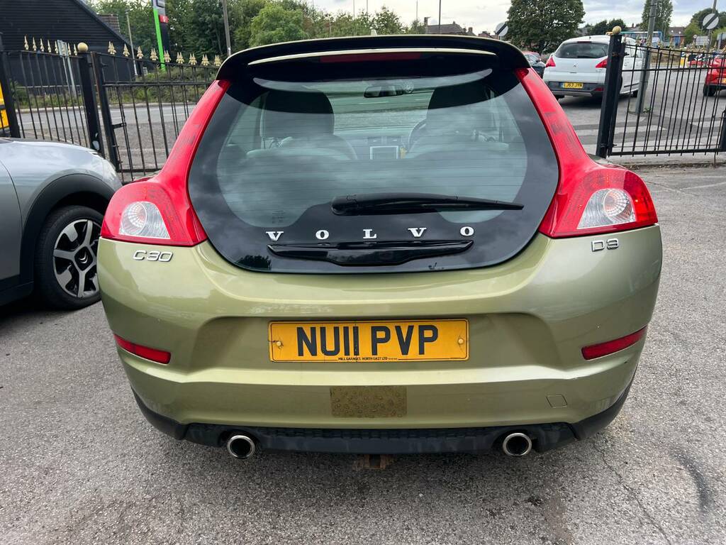 Volvo C30 D3 150 Se Geartronic Green #6