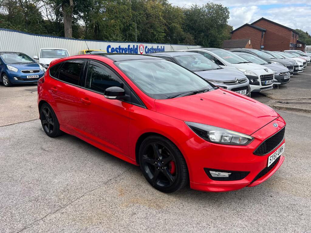 Ford Focus 1.5 Ecoboost 182 Zetec S Red Red