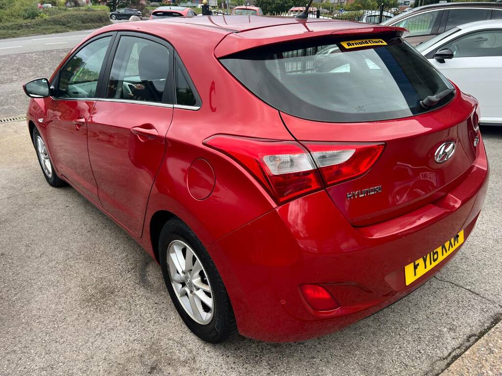 Hyundai I30 1.4 Blue Drive Se Silver #7