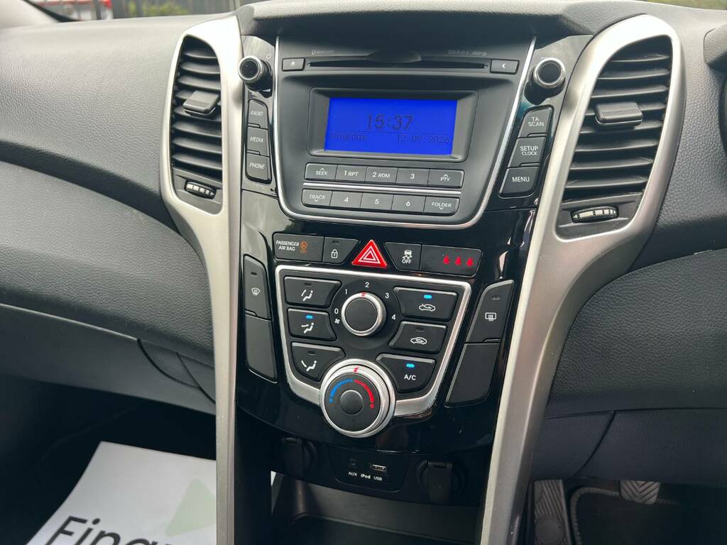 Hyundai I30 1.4 Blue Drive Se Silver #16