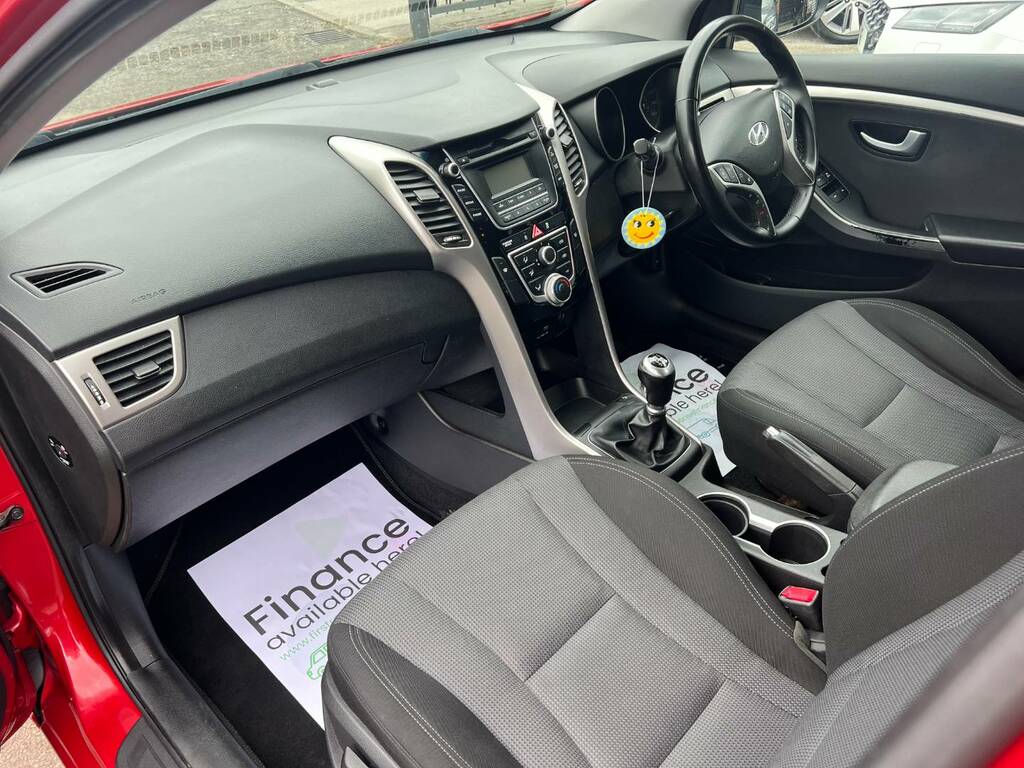 Hyundai I30 1.4 Blue Drive Se Silver #12