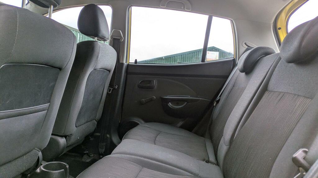 Kia Picanto Hatchback 1.1 Domino 201010 White #22