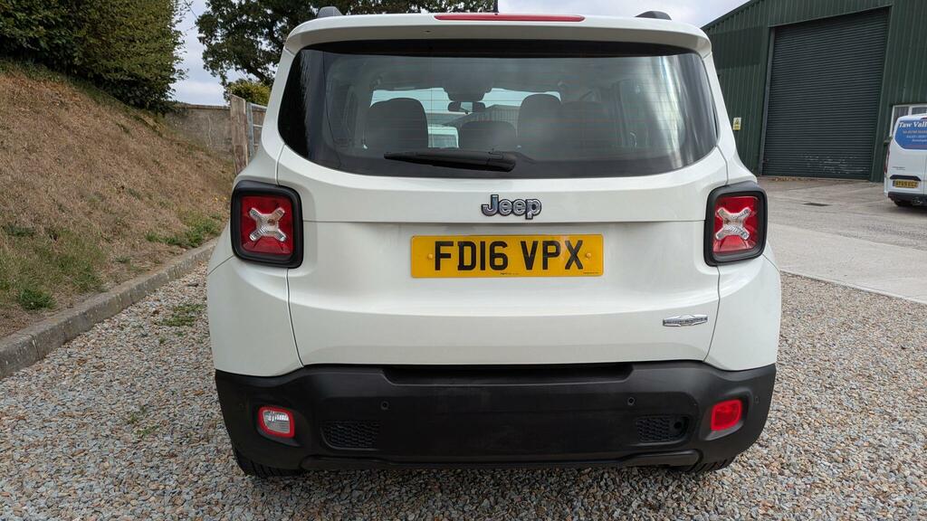 Jeep Renegade Longitude White #4