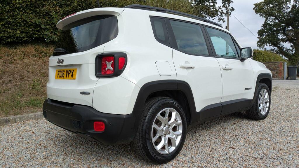 Jeep Renegade Longitude White #3